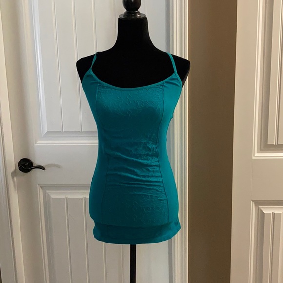 Kismet Layering Tank - Picture 1 of 3